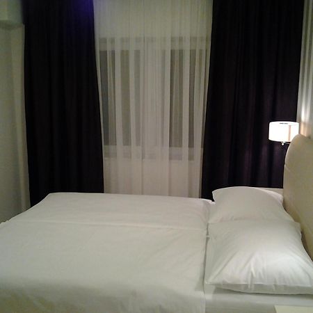 Pansion Bencun Hotell Međugorje Rum bild