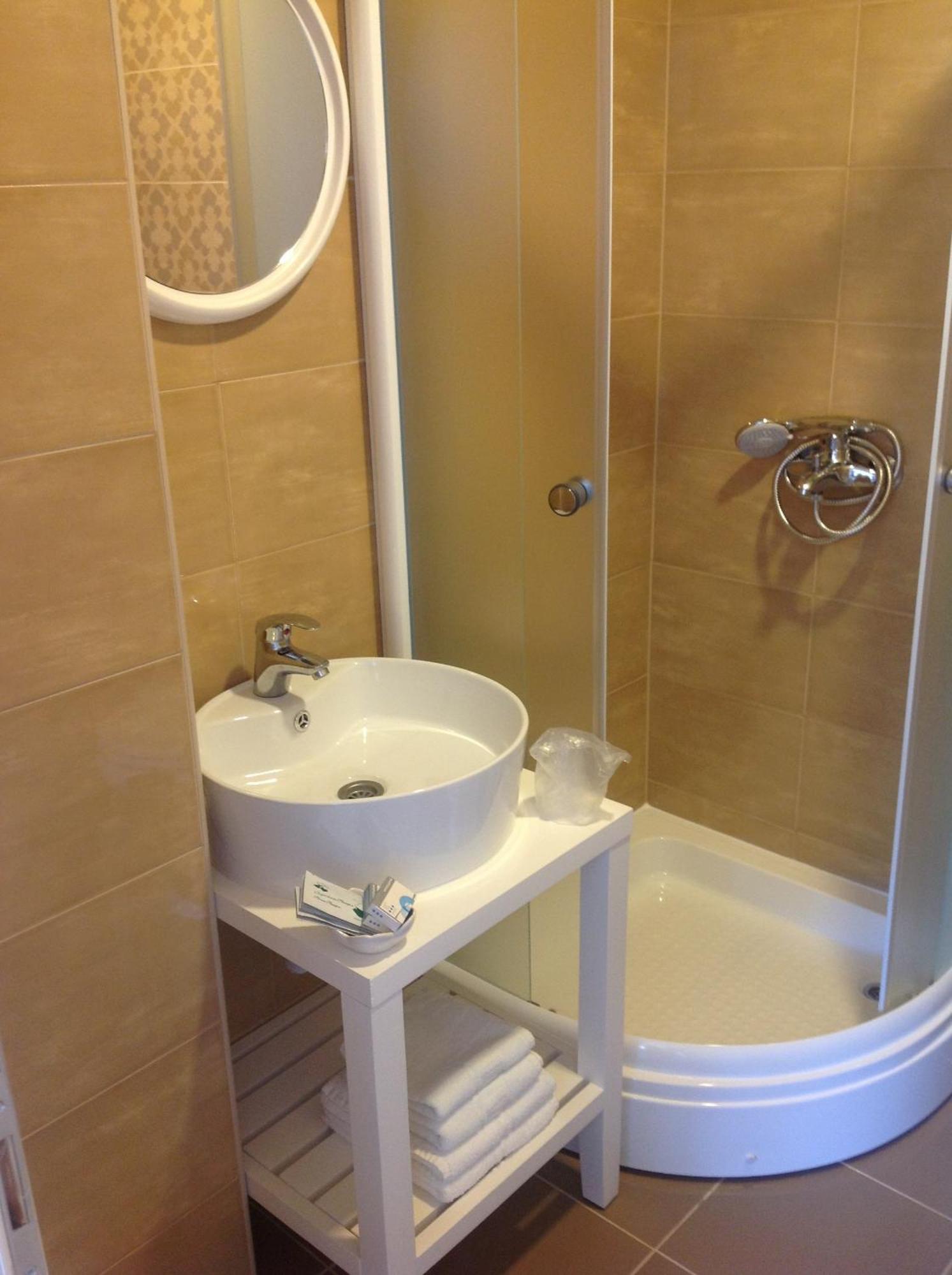 Pansion Bencun Hotell Međugorje Rum bild